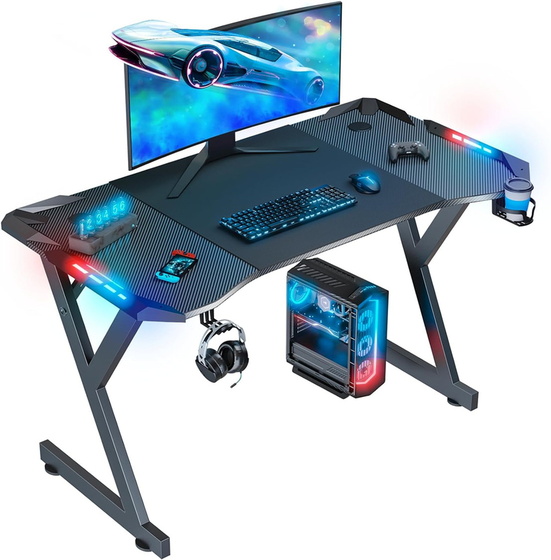 Tavolo da gioco con portacoppe e portaauricolari